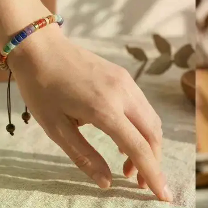 Mehrfarbiges 7-Chakra-Armband Natürliche Edelsteinperlen Spiritueller Meditationsschmuck für Wellness-Praxis