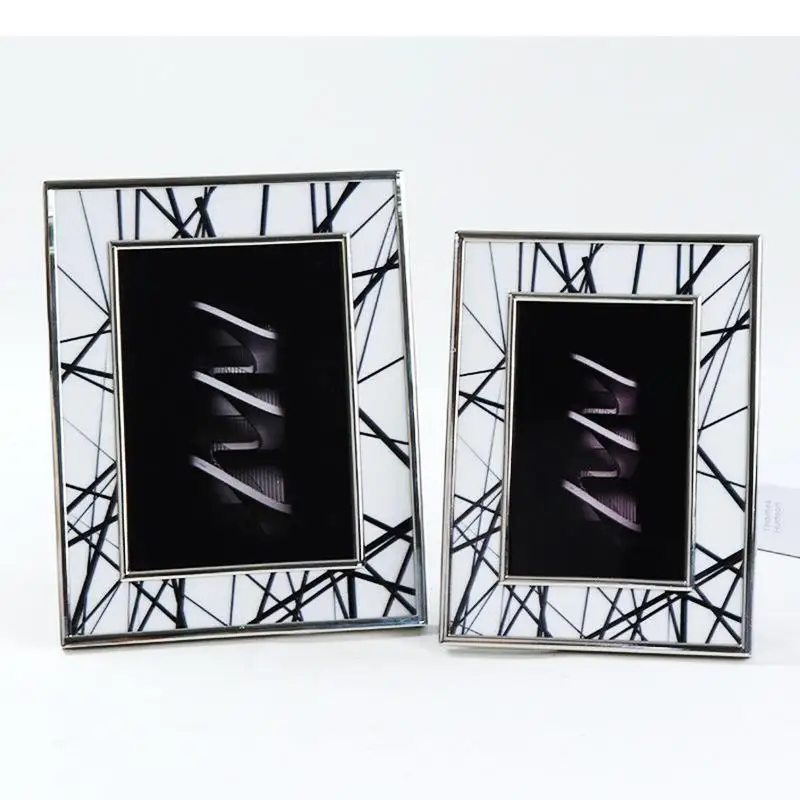 

Black Line Texture Photo Frame Modern Decor Minimalist Frames for Pictures Desk Decoration Figures Portrait Framed Art