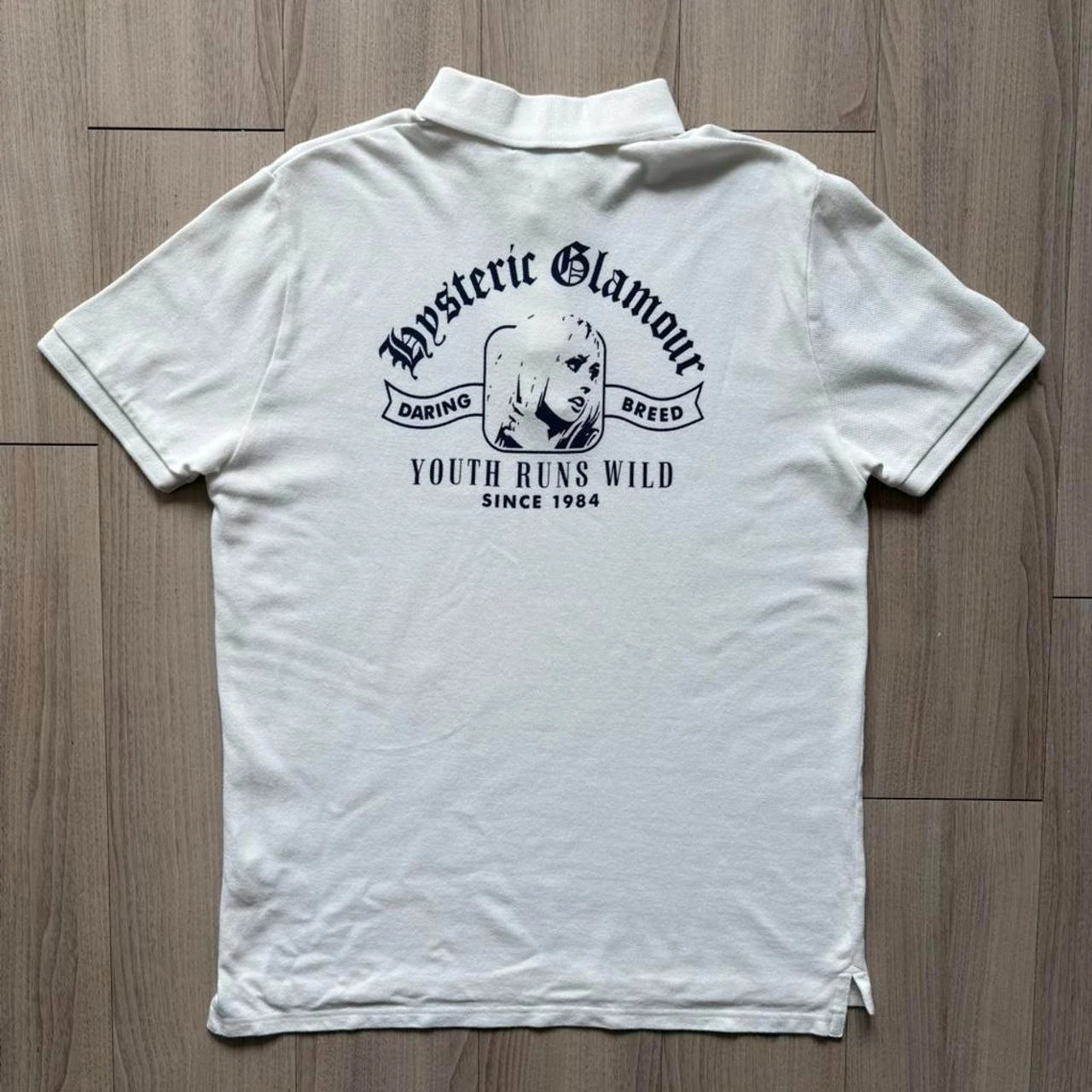 Camiseta Polo con Estampado Hysteric Glamour Y2K, Camiseta Polo para Hombre, Camisetas Polo de Verano, Estilo Retro Americano, Minimalista y Moderno, Hip Hop