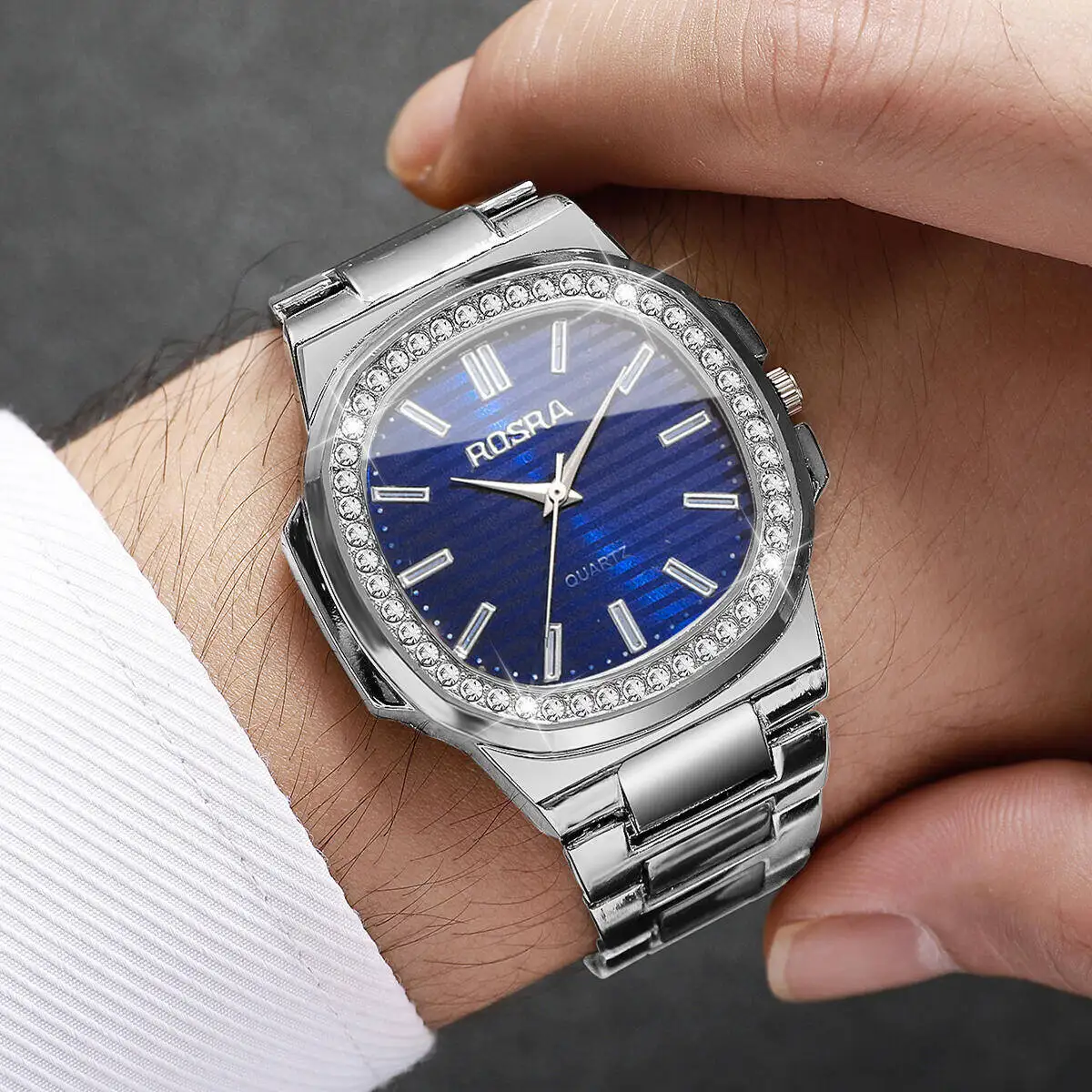 럭셔리 라인스톤 남성 비즈니스 시계 패션 스퀘어 다이얼 스틸 밴드 남성용 쿼츠 손목시계 Reloj Hombre(박스 없음)