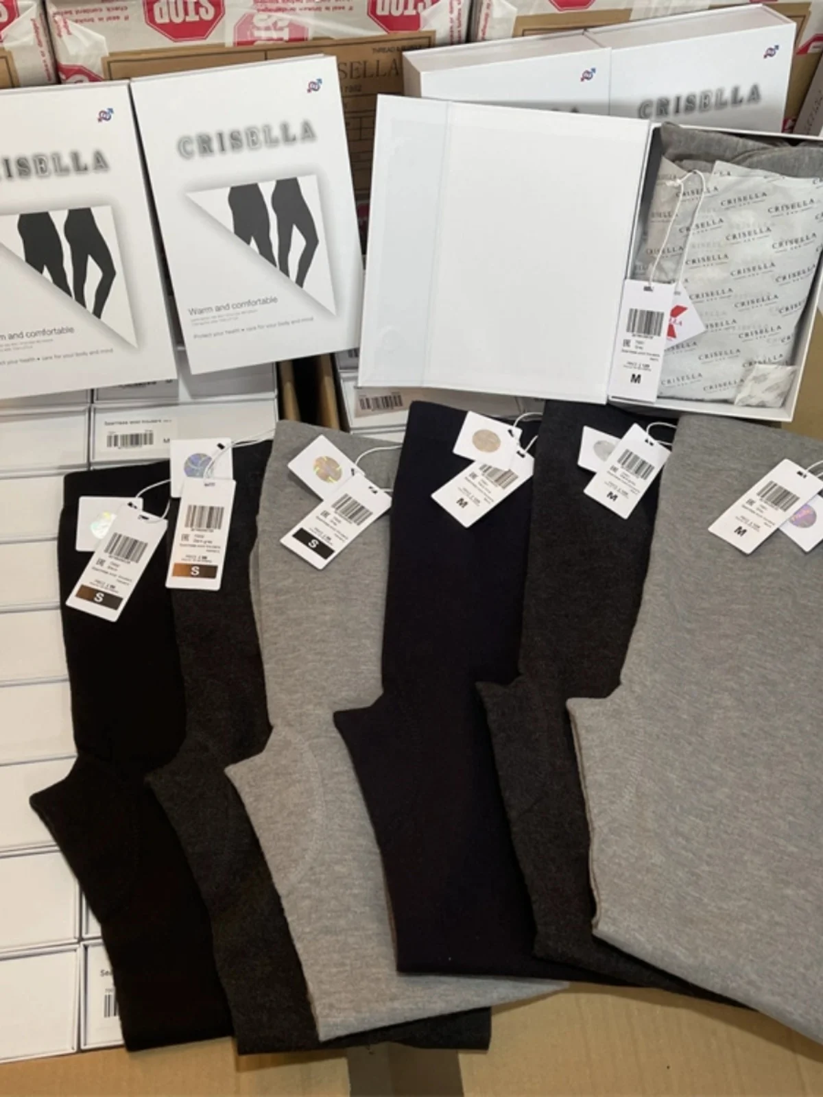 

High-End Seamless One-Piece Knitted Wool Pants for Men And Women Base Layer Warmth Trousers Couple Matching Color