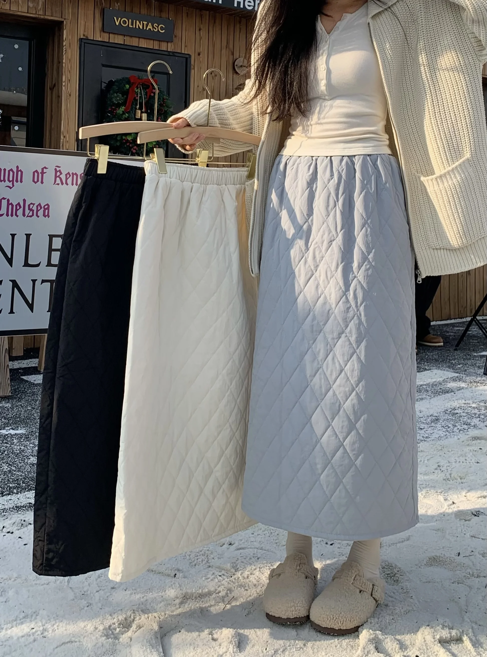 Women's Autumn Winter Cotton Padded Thick Warm Elastic Waist Skirt Lady High Waist Straight Diamond Pattern Quilted Long Skirt