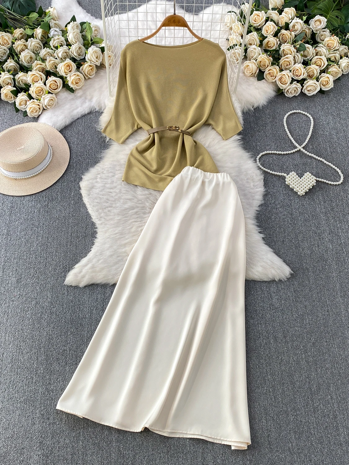 

Elegant Knitted Top And Satin Skirt Two-Piece Set Bowed Waist One-Shoulder High Waist Midi Skirt Fashionable Mature Style