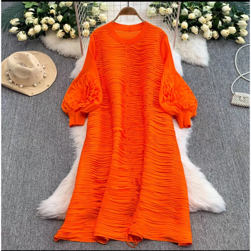 ชุดเดรสพลีทพลัสไซส์ Miyake แฟชั่นพลีทสไตล์แอฟริกันสำหรับผู้หญิง ทรงหลวม ประดับลูกปัด ดีไซน์เรียบง่าย ยาว ยืดได้ เหมาะสำหรับงานพรอม