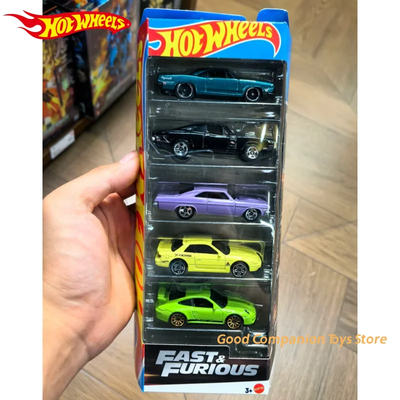 

Genuine Hot Wheels Cars Fast & Furious 5-Car Set 1:64 Alloy Car 70Dodge Charger RT Porsche 911 GT3 RS JBJ80 Model Car Boy'S Gift