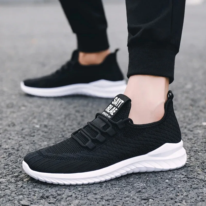 Leisure Spring and Summer New Breathable Big Net Explosion Flying Woven Lace-up Running Shoes Trend Men's Outdoor Sports Shoes