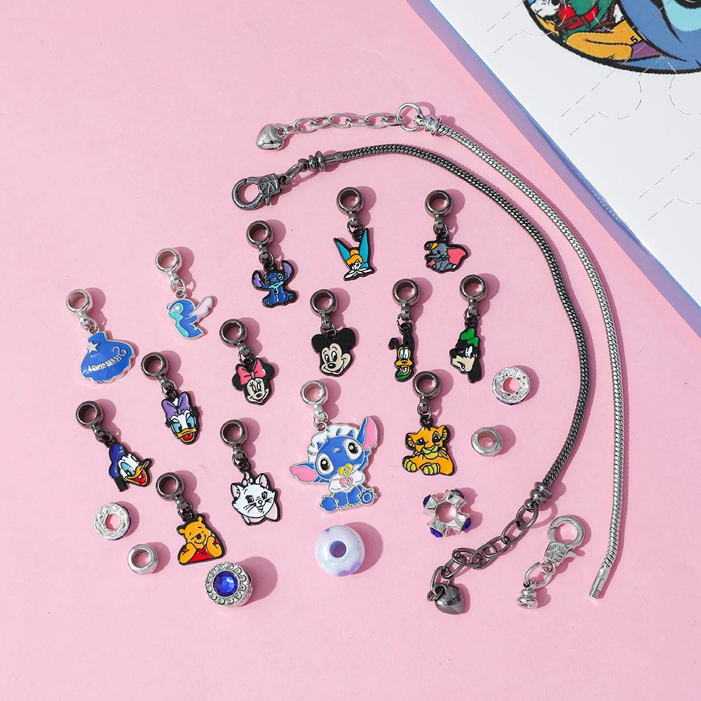Dijes de Lilo y Stitch de dibujos animados de Disney, caja ciega sorpresa de Adviento, pulsera de moda de punto DIY para regalos de juguetes creativos de cumpleaños