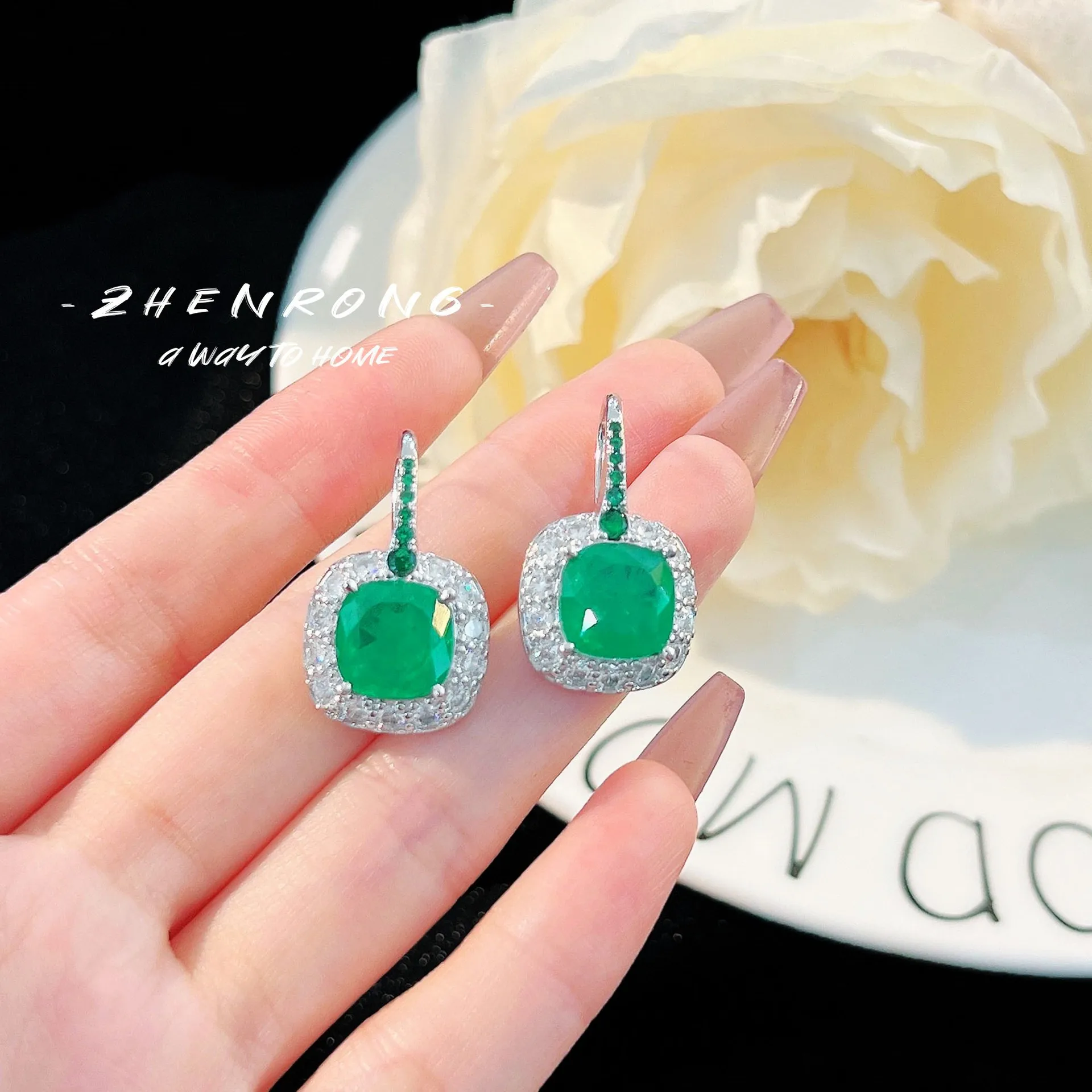 Foydjew New Luxury Large Carat Simulation Emerald Green Pendant Necklaces Drop Earrings Bridal Wedding Jewelry Sets For Women - Image 6