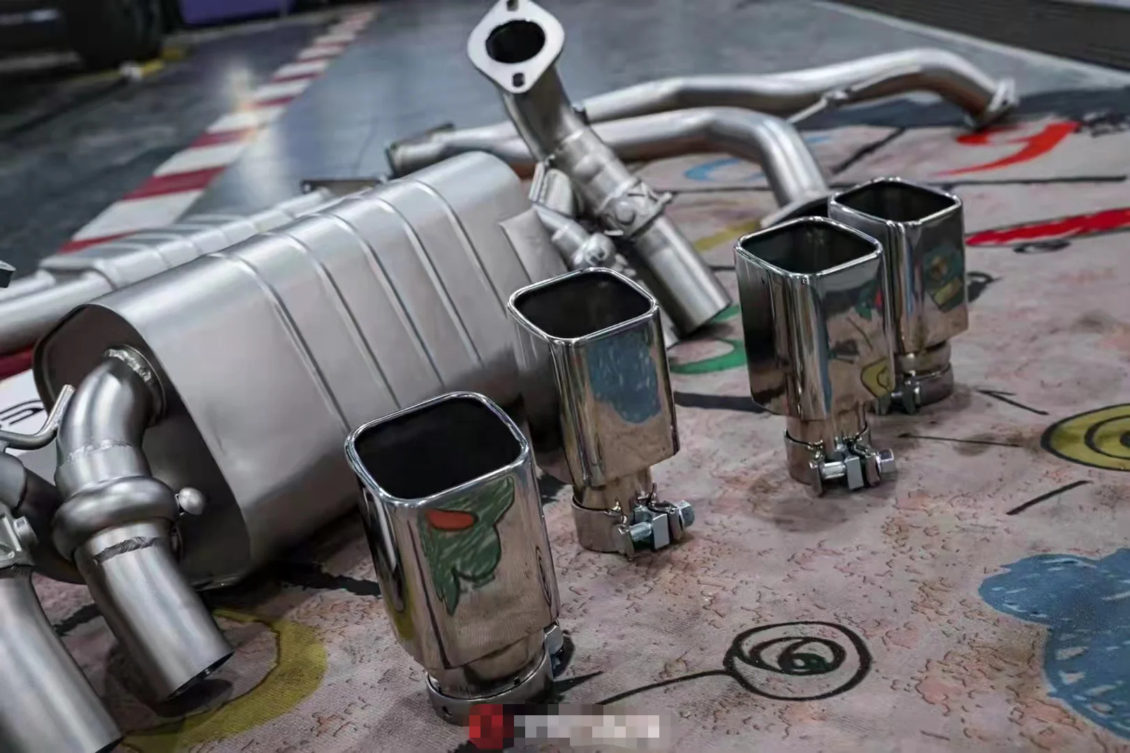 CGW New Design Performance Exhaust Piping System for Range Rover Defender 3.0T 2020+ Quad Square Tail Tips