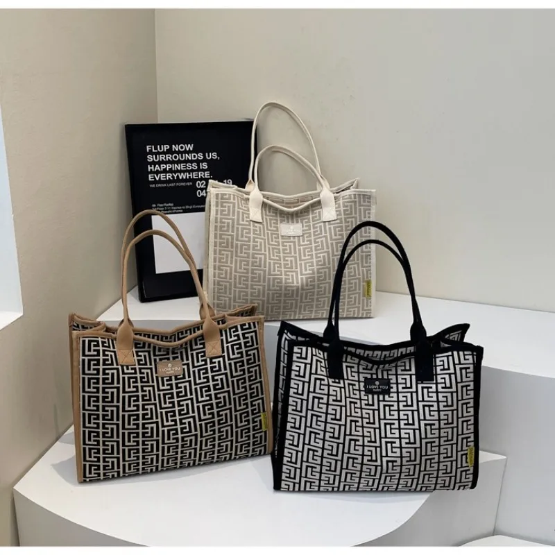 حقيبة كتف نسائية فاخرة راقية حقيبة كروس جلدية أنيقة حقيبة كلاسيكية مستوحاة من المصمم الكلاسيكي #4