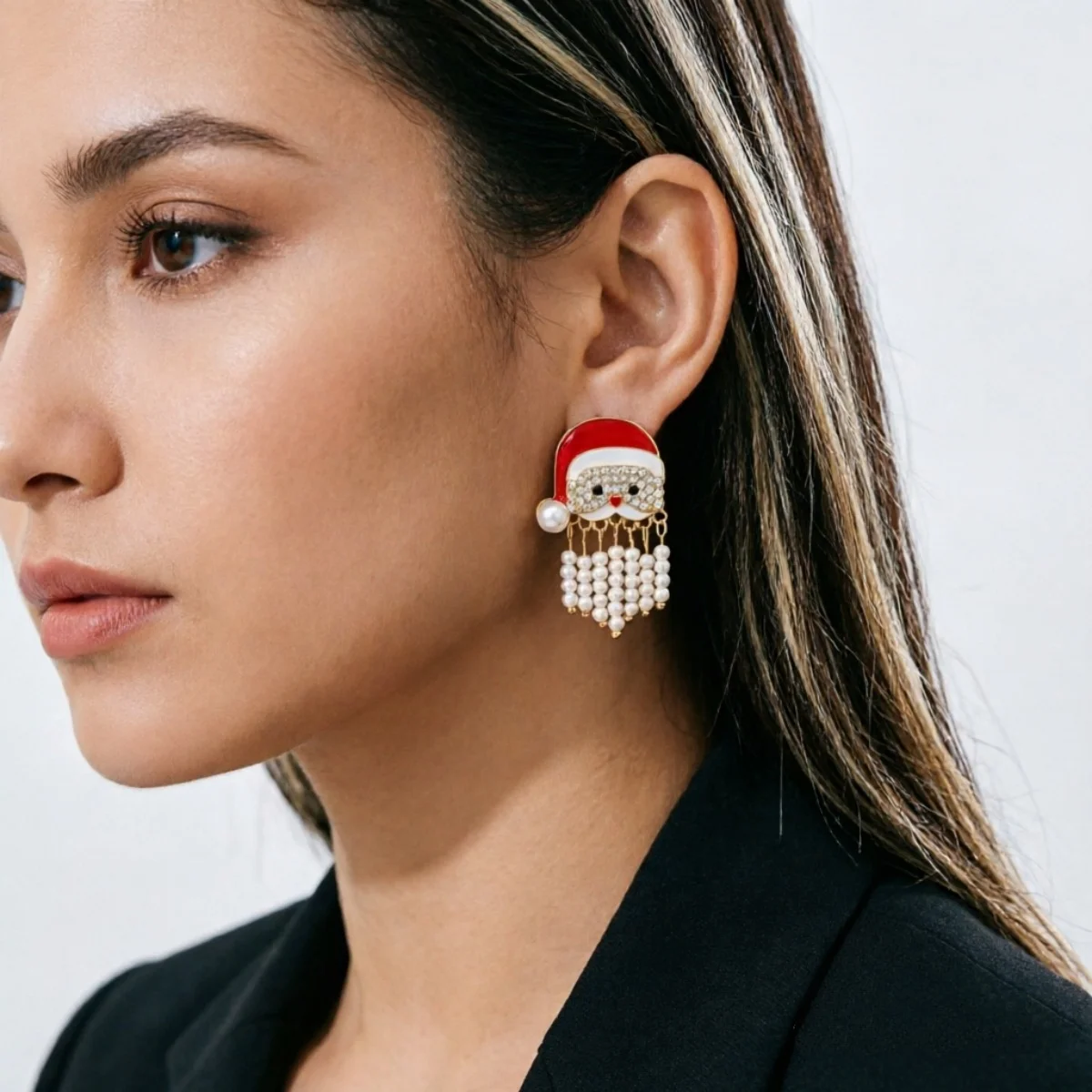 Kreative, niedliche Weihnachtsmann-Ohrstecker mit simuliertem Perlenquastenbart für Frauen, Strass-Weihnachtsmann-Ohrringe, Weihnachtsparty-Schmuck – Detail 16