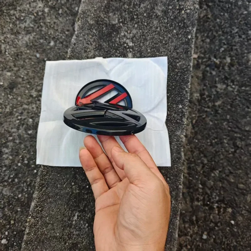 

2025 Горячие колпаки для ступиц, чехол для ключей, 2 шт., передняя решетка автомобиля/задняя эмблема, крышки с логотипом, наклейка для scirocco 2009-2017, крышка эмблемы автомобиля stic