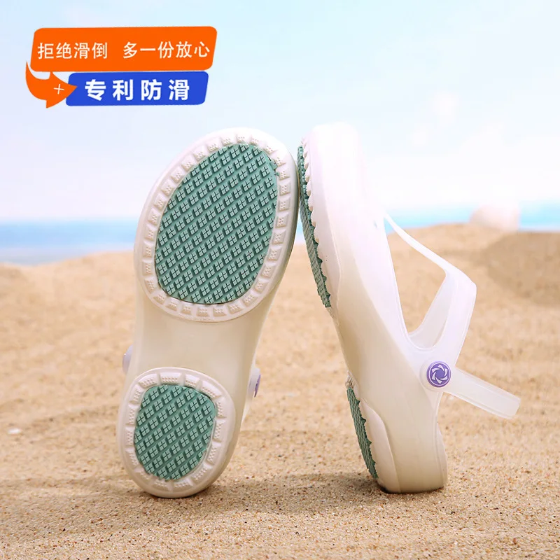 Non-Slip Hole Shoes Pump Beach Shoes Soft Bottom Comfortable Nurse Sandals