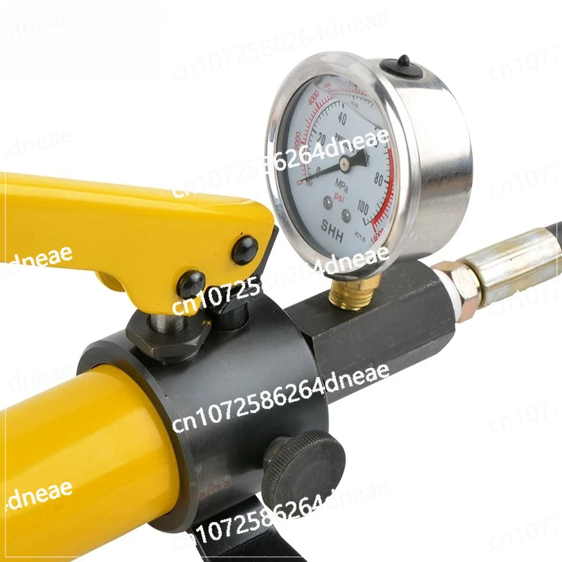 Portable Manual Hydraulic Hand Pump  Single Acting 700bar High Pressure Oil Pump
