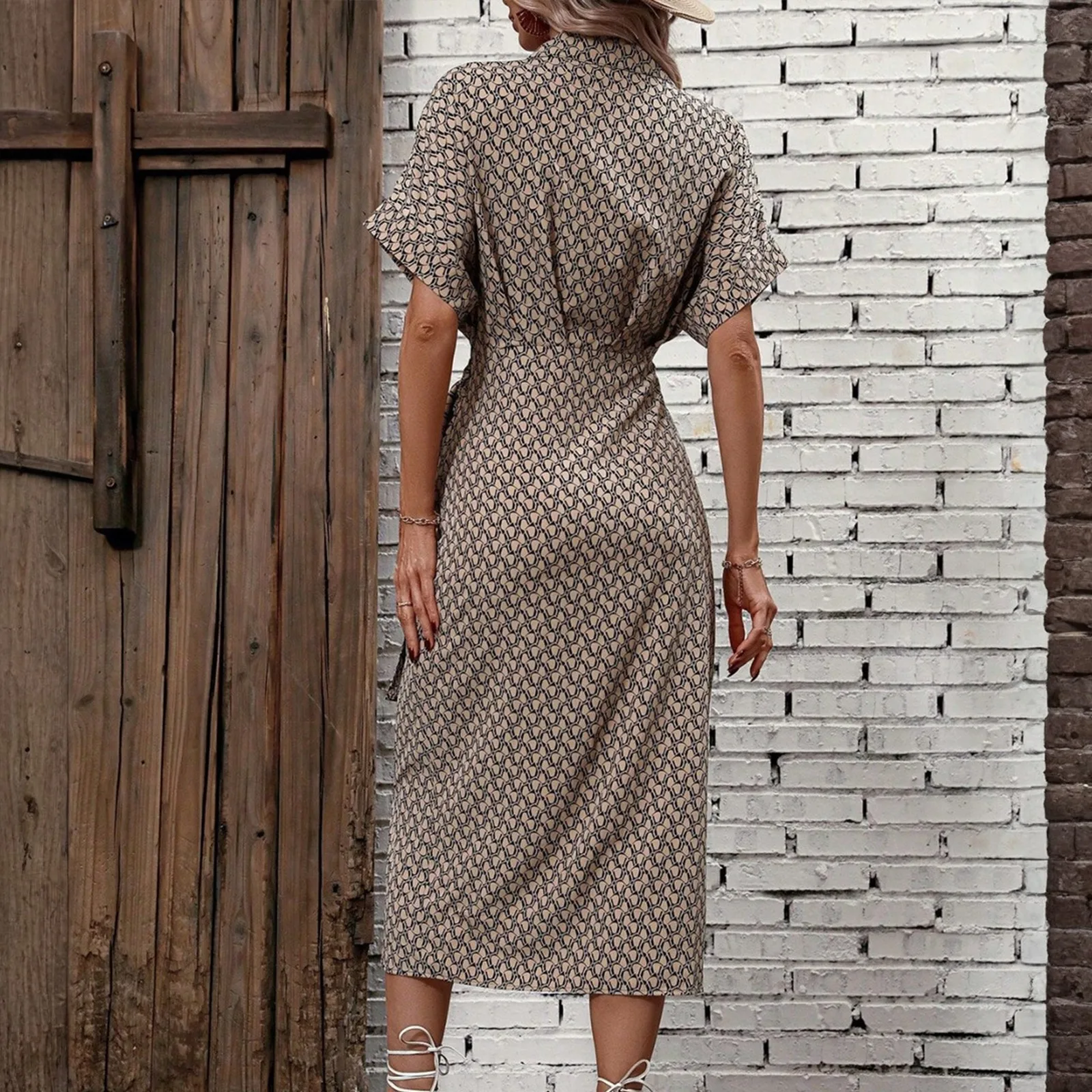 夏の女性用ワンピース 花柄シャツワンピース 女性用カクテルワンピース 大きいサイズ ゆったりマキシワンピース 女性用ピクニックパーティードレス セクシーなドレス