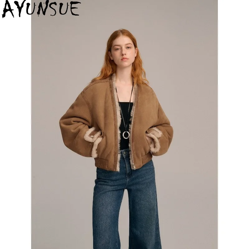 

AYUNSUE Women's Shearling Coat Fashion Short Real Fur Coat Woman Solid Long Sleeve Tops 2026 Warm Jacket Woman Clothes Jaqueta