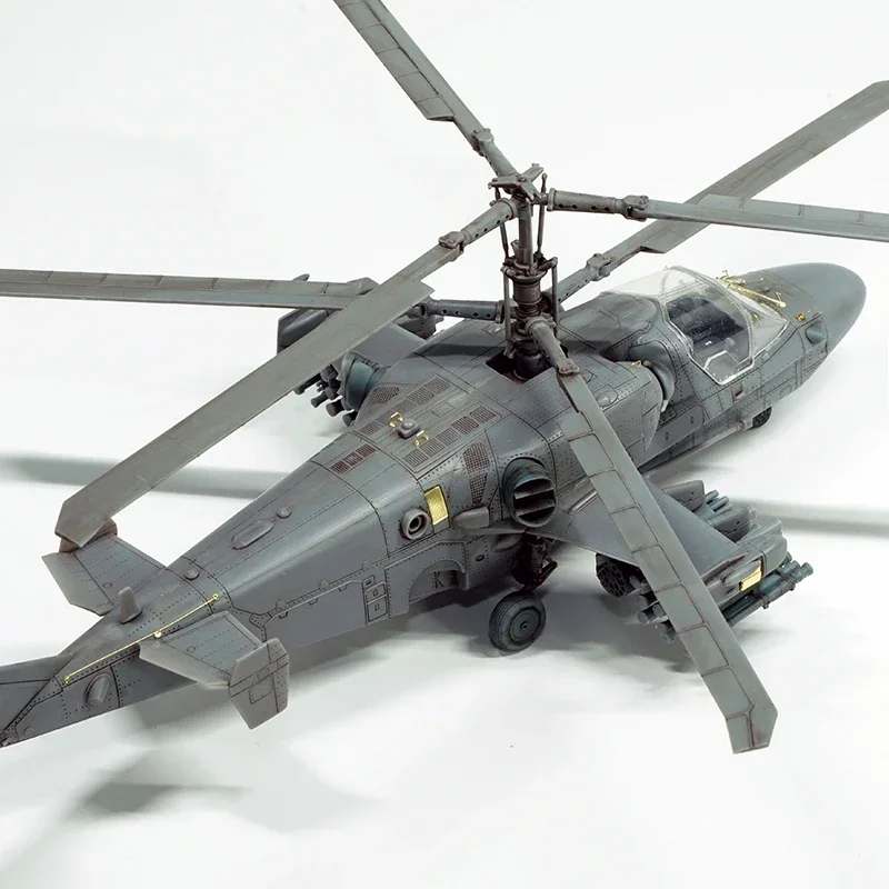 Kit de modelo de sonho DM720024 Força Aérea Russa KA-52 "Alligator" gunship 1/72 aeronave