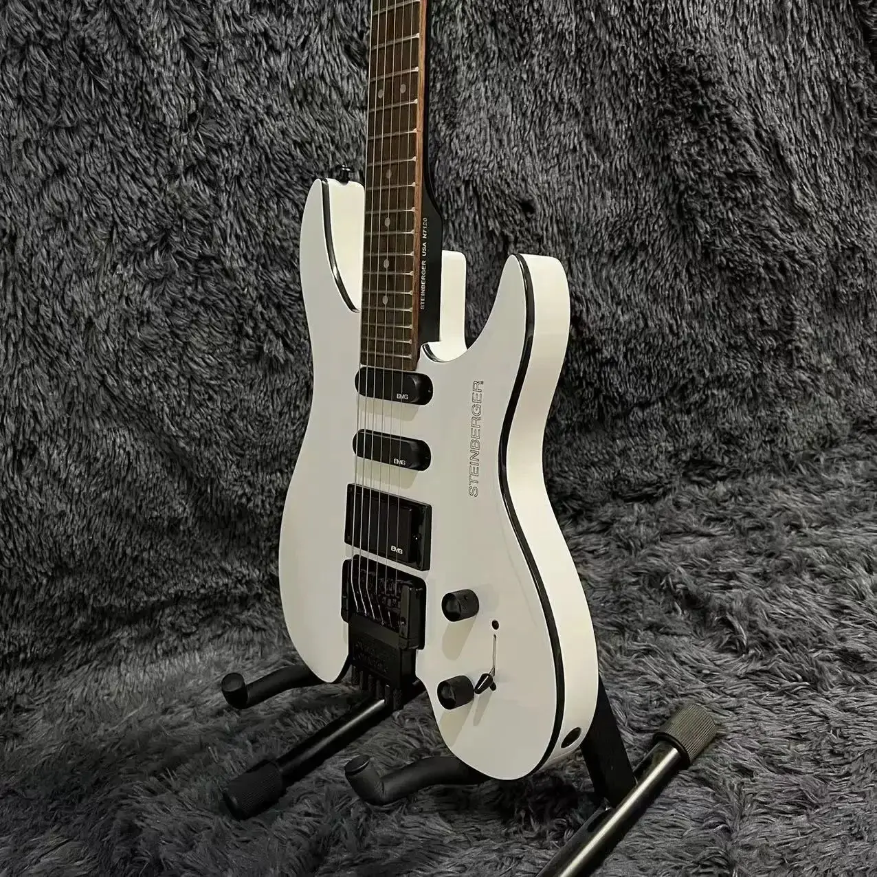 Headless Guitar, Body, White Color, Floyd Rose Tremolo Bridge, 6 Strings Guitarra, Steinberger Version