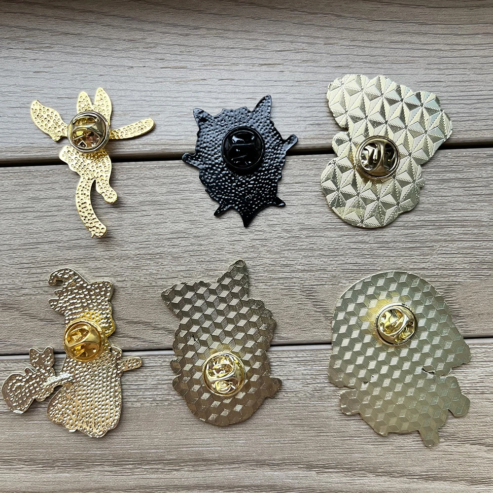 6 Stück japanische Cartoon-Emaille-Pins, Metallbrosche, niedliches Waldelf-Abzeichen, Fantasy-Animationsfilm-Liebhaber-Accessoire – Detail 4