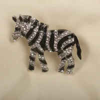 European And American Fashion Black White Striped Zebra Brooch Cute Luxury Animal Emblem Men/Women's Clothing Accessories