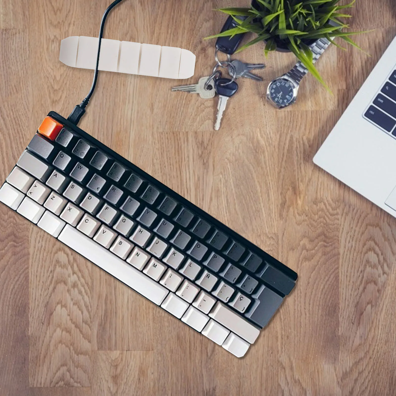 

5pcs Cable Holder Adhesive Cord Organizer For Usb Charging Cables Desktop Management Wrap Wire Fixing Clips Storage Rack