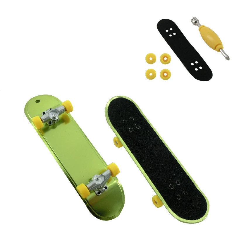 Hochwertiges Mini-Finger-Skateboard aus Legierung + Zubehör + Ersatzrad, Kinderspielzeug, Brettspiele, Spielzeug, Finger-Skateboard-Spielzeug