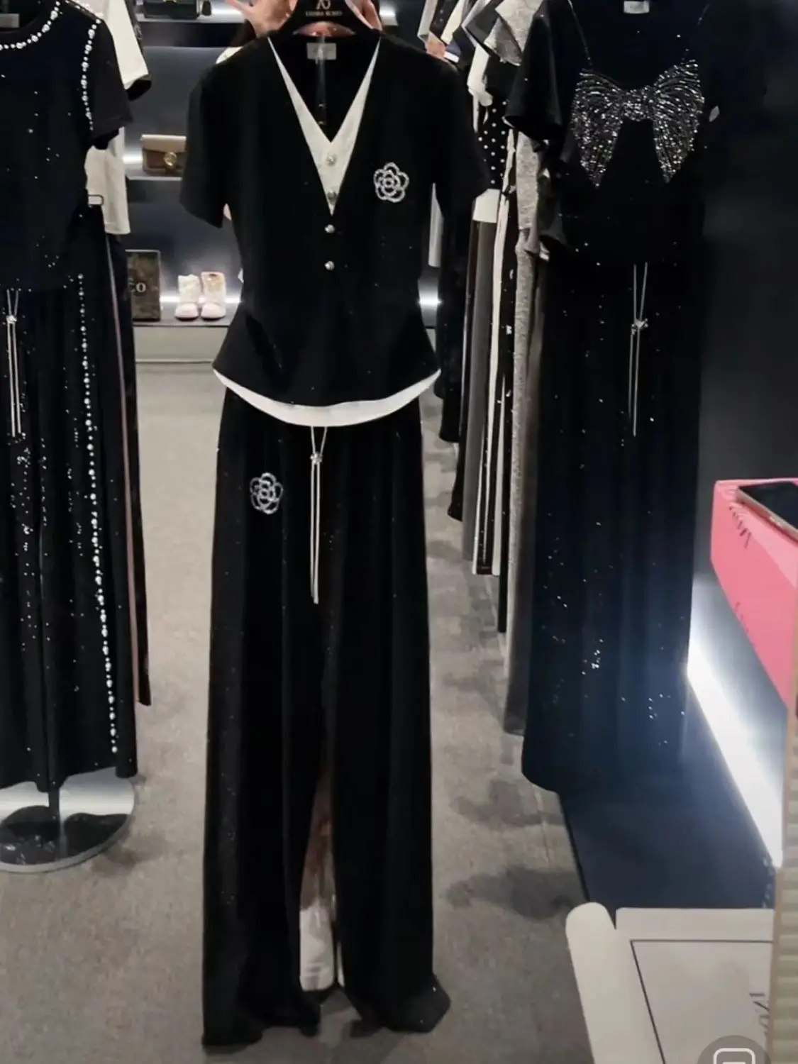 Lazer esportes terno feminino verão com decote em v manga curta topo de cintura alta calças de perna reta conjunto de duas peças