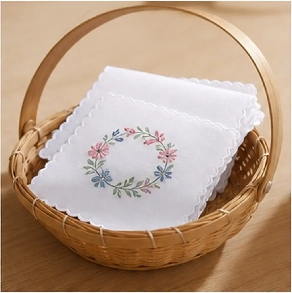 4Sheets Square Cotton Handkerchief for DIY Painting Tie-Dye Embroidery Drawing Craft White Lightweight Absorbent Comfortable