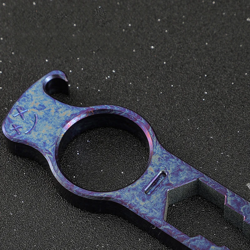 Titanium Alloy Multifunctional EDC Pry Bar Portable Bottle Opener Wrench Defense Equipment Outdoor Small Tool