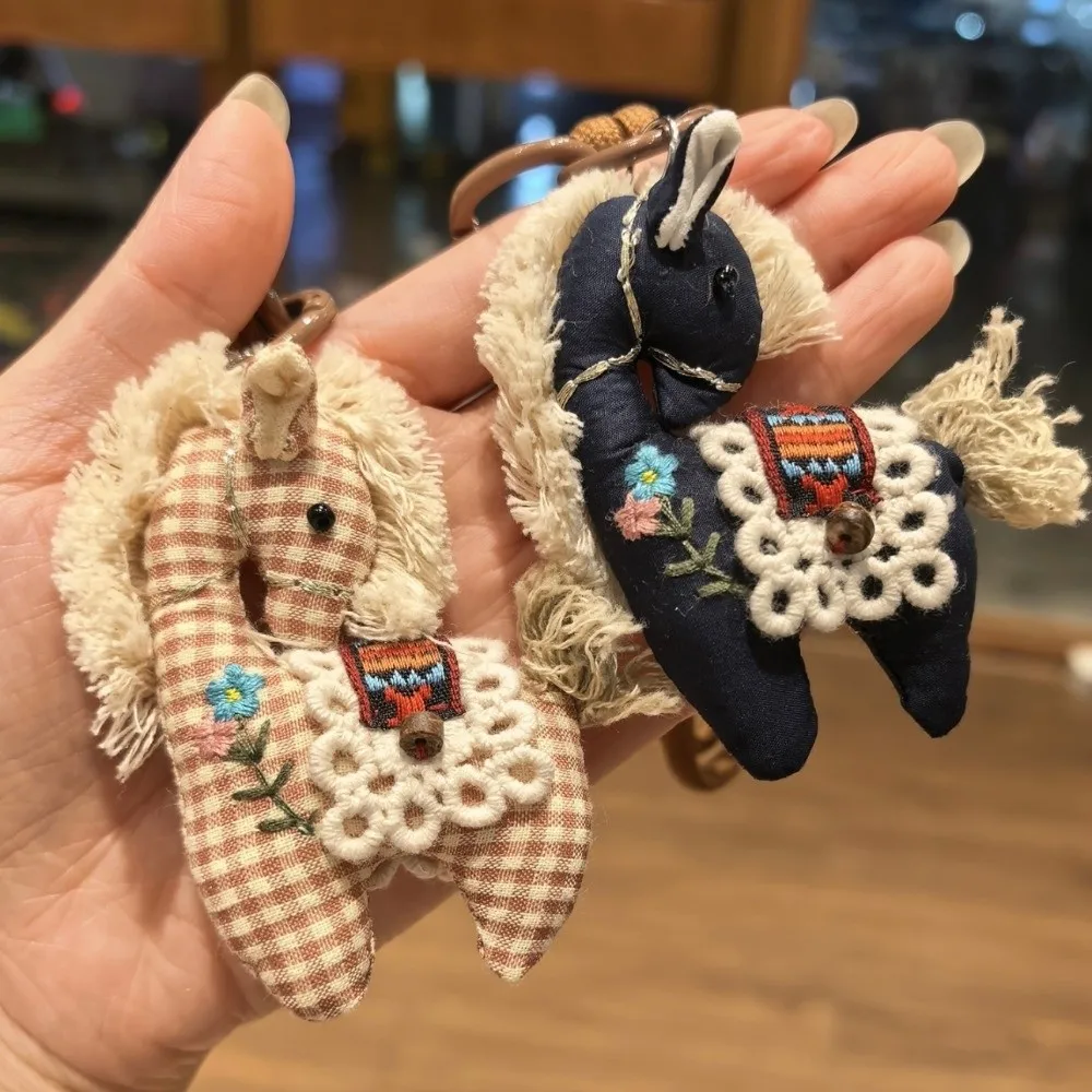 Stuffed Animal Horse Keychain Hanging Decor Cute Design Horse Year Key Ring Lucky Mascot Backpack Ornaments Pony Pendant