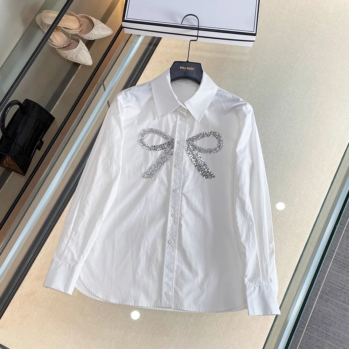 

Sweet Ele Long Sve Collared irt 3D Knot Design Ethnic Sle Women's Premium Spring Faion by Nu