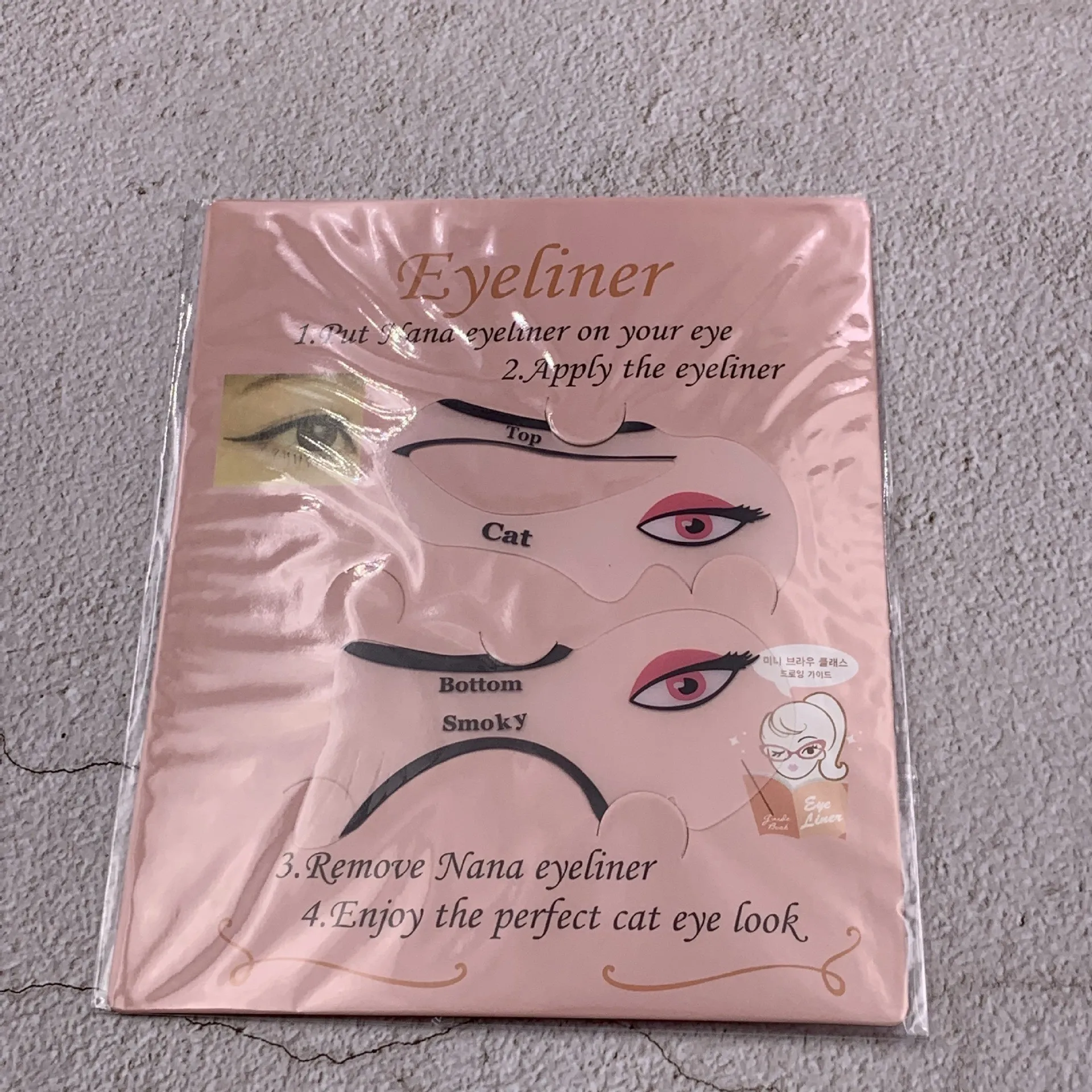 1 Bag 2pcs Beauty Eyebrow Mold Stencils Women Cat Line Pro Eye Makeup Tool Eyeliner Stencils Template Shaper Mode