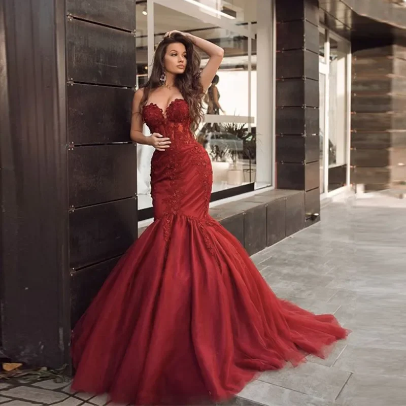

Элегантные бордовые платья-русалки для выпускного вечера, кружевные аппликации, Соблазнительные вечерние платья без рукавов из тюля, 2025