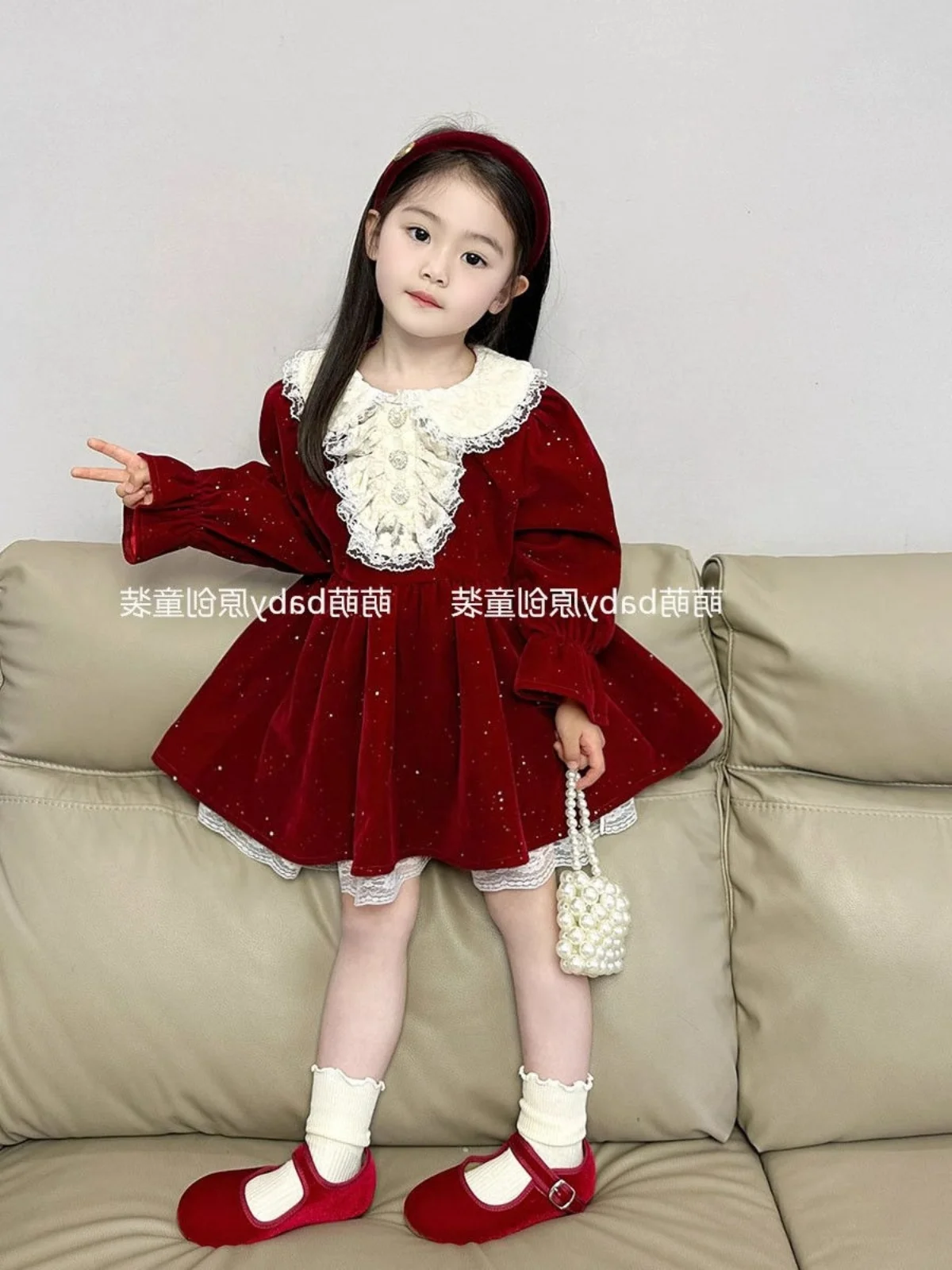 Girls Red Dress 2024 Autumn Winter New Red Fine Glitter Lace Collar Velvet Dress Baby Girls Velvet Princess Dress Skirt Clothes