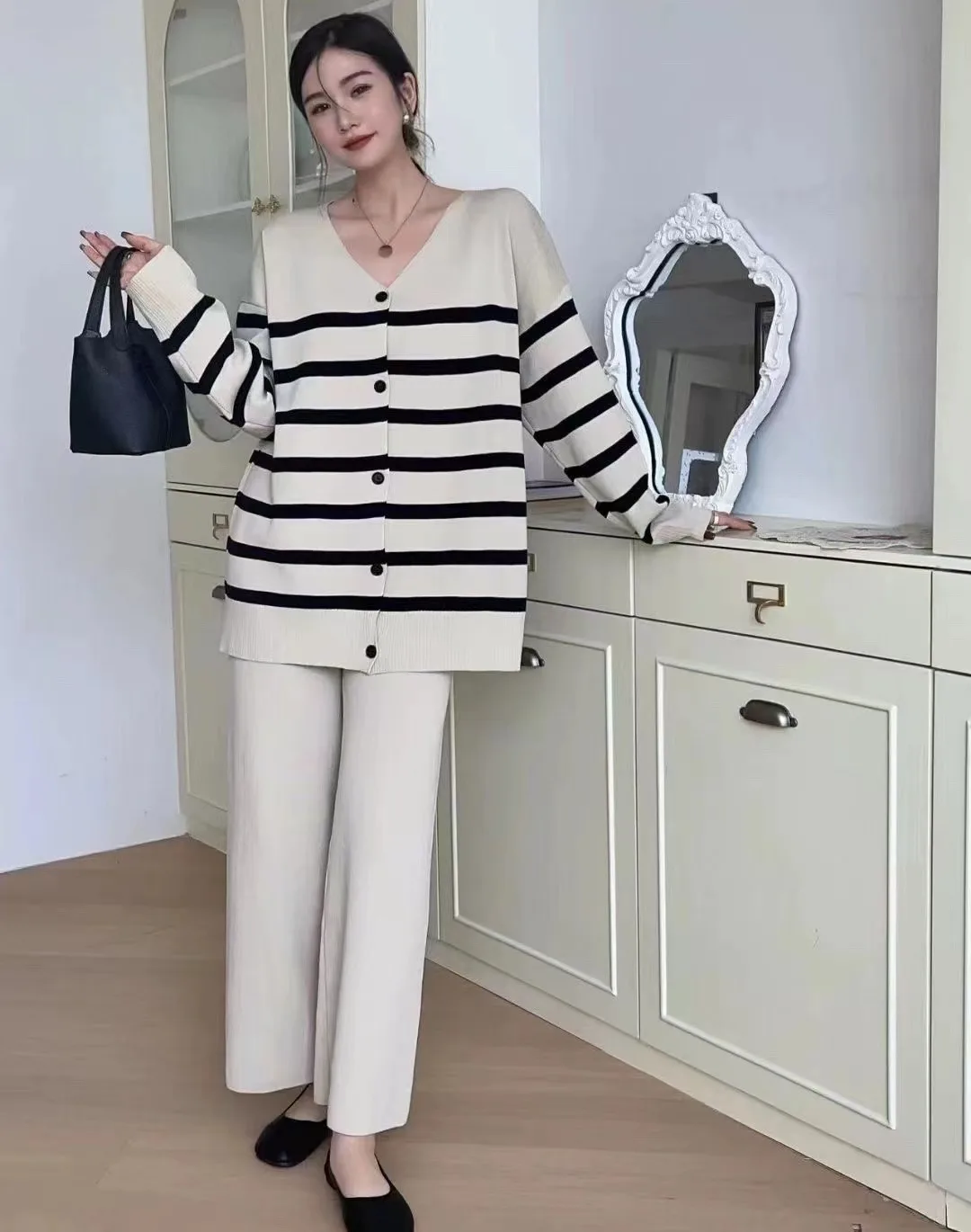 New Oversized Striped Knitted Two Piece Set for Women V-neck Casual Loose Sweater + Wide Leg Pants Sets Korean Fashoin Outfits