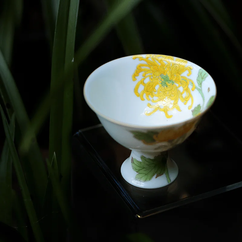 

Autumn chrysanthemum, meticulous hand-painted chrysanthemum, jade mud high-footed wine glass, teacup
