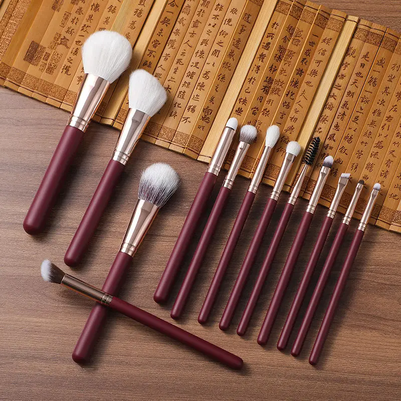 Luxury Goat Hair Makeup Brush Set With Burgundy Handle Professional Makeup Brushes For Perfect Blending Contouring And Finishing