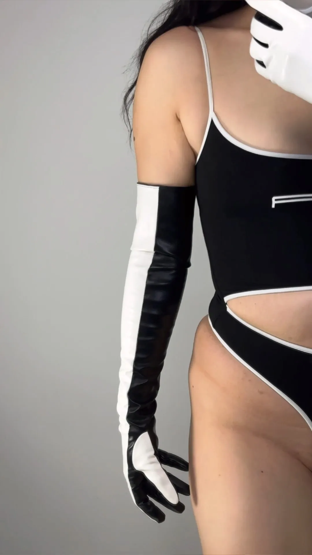 أبيض وأسود نغمتين قفازات طويلة التقنية جلد نباتي 24 "60 سنتيمتر لمس طويل مساء موضة المرحلة زي الهالوين التأثيري #3