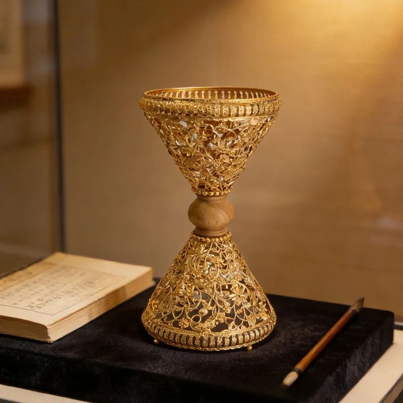 Electroplated Gold Hollow Incense Burner Arabic Middle Eastern Style Aromatherapy Furnace Home Desktop Decor Ornament