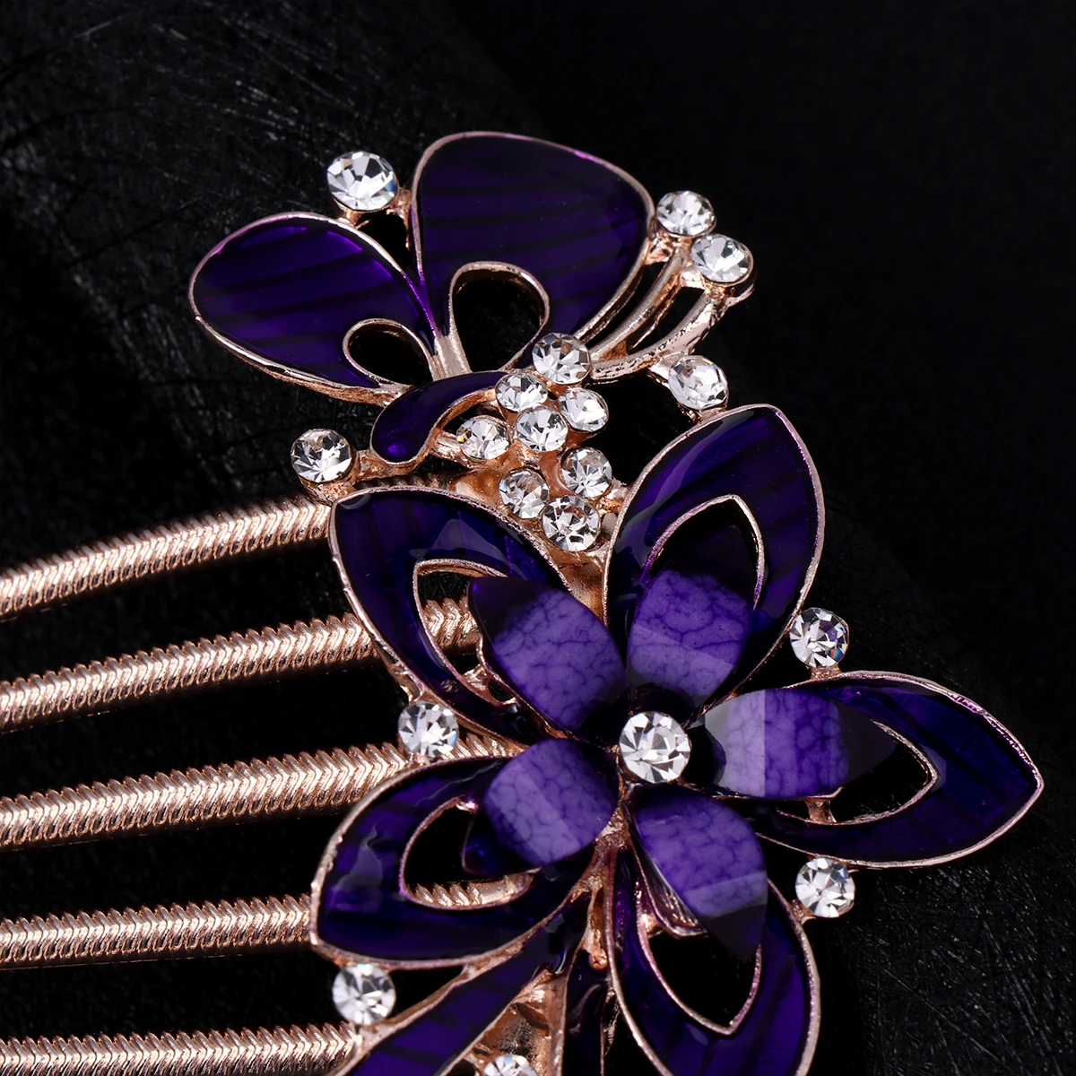 

Elegant Bridal Hair Comb Decorative Wedding Headdress Purple Styling Accessories for Bride Special Party Prom Mother