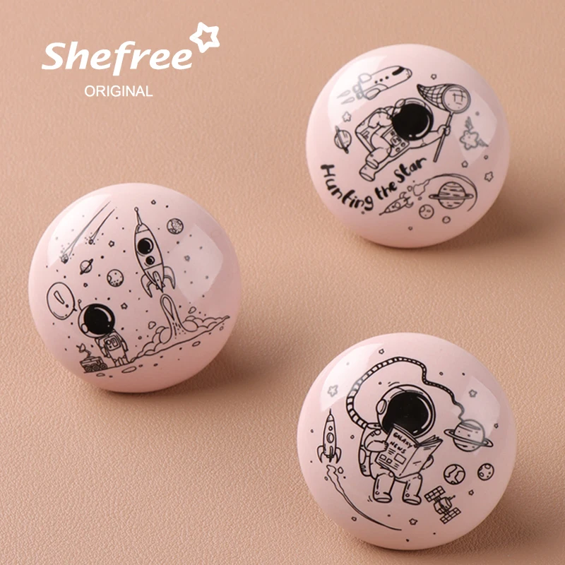 Ceramic Knob Round shape Pull Handle Nordic Cartoon Ceramic Airman Space Cabinet Drawer Hook for Cute child Furniture