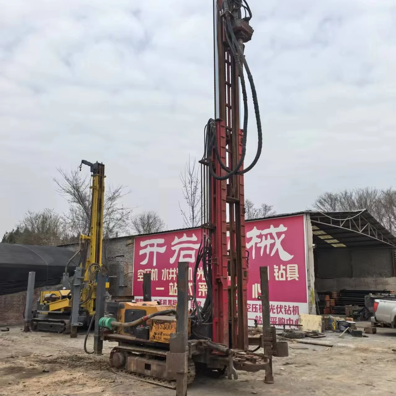 200m Water Well Drilling Rig with Core Components Motor Engine Bearing
