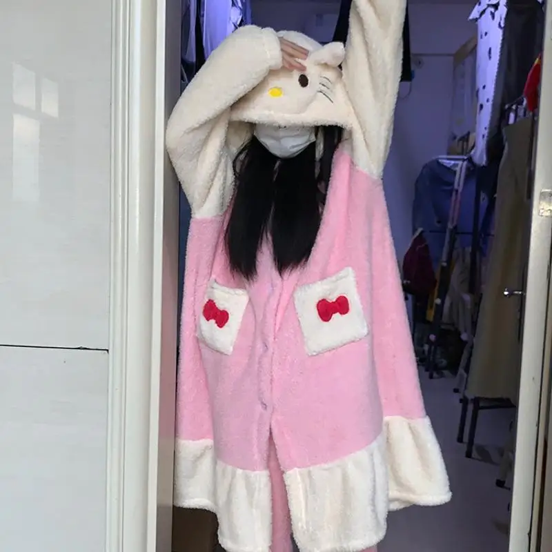 

Горячий утепленный халат Sanrio с капюшоном, брючный костюм Kawaii Hello Kitty, модный студенческий костюм на выход, теплая пижама, одежда для отдыха