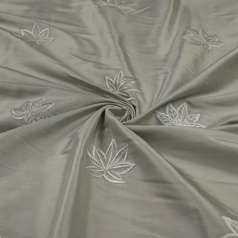 Embroidered jacquard double fabric silk real traditional pattern Chinese cheongsam clothing
