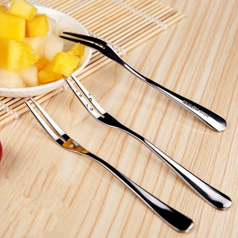 10pcs/lot 13cm Stainless Steel Fruit Forks For Restaurant Cafeteria Home Party Dessert Fork Lovely Fruit Fork Tableware