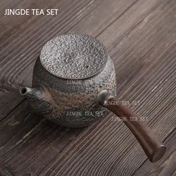 200ml Japanese Gilt Iron-glazed Teapot Solid Wood Handle Filter Tea Pot Retro Pottery Tea Maker Chinese Tea Set Accessories