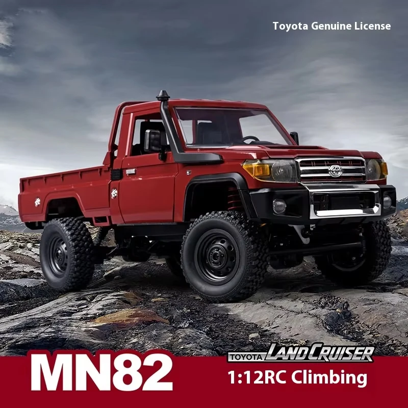 New 82 off-road climbing vehicle four-wheel drive high horsepower Toyota pickup RC remote control car model