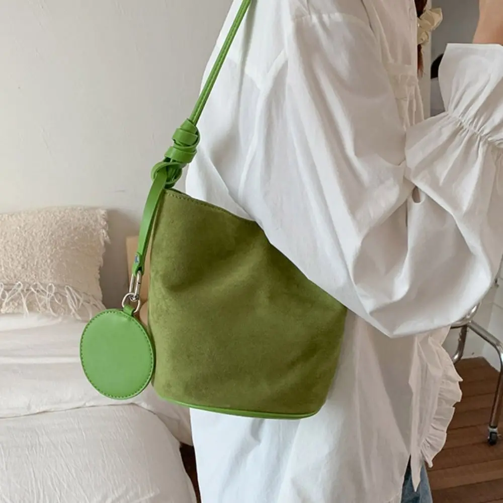 รอบจี้Faux Suedeกระเป๋าถือกระเป๋าสะพายSlouchy Hoboกระเป๋ากระเป๋าขนาดใหญ่ความจุสีทึบTote Bag