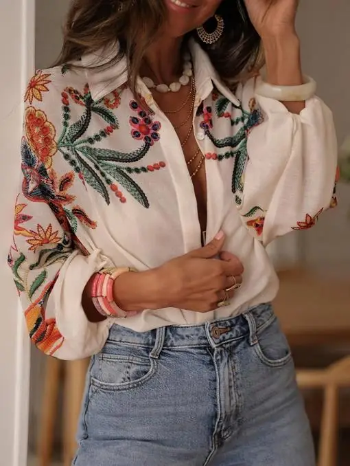 Autumn New Flower Embroidered Decorative Lantern Sleeve Shirt for Ladies, Elegant and Slimming Commuter Long Sleeve Shirt