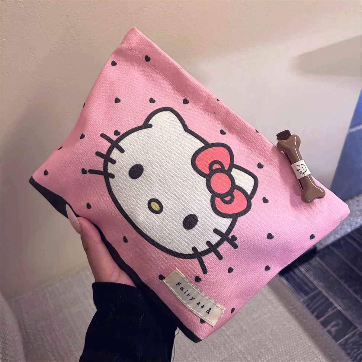 

Kawaii Pink Hellos Kittys Large Capacity Makeup Bag Portable Inner Toiletries Storage Bag Travel Earphones Coin Purse Girls Gift